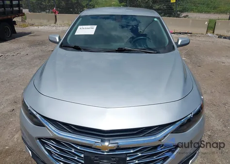 2021 Chevrolet Malibu Fwd Lt z USA, uszkodzony, nr VIN 1G1ZD5ST1MF069808